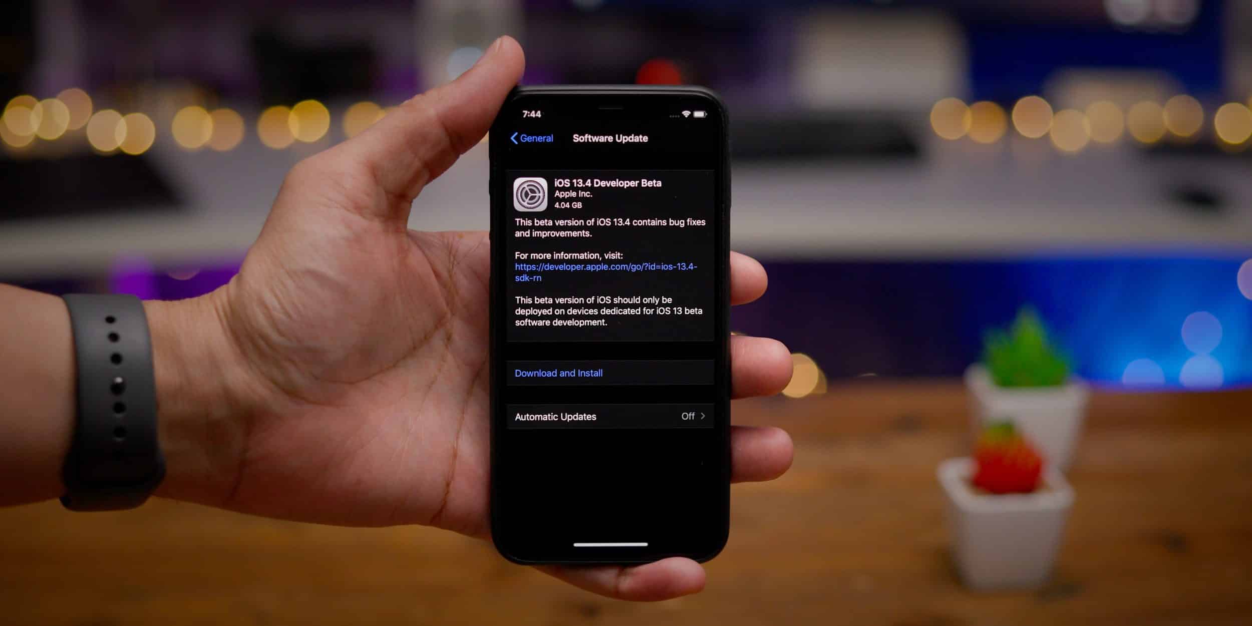 Apple Releases Fourth Developer Beta of iOS 13.4