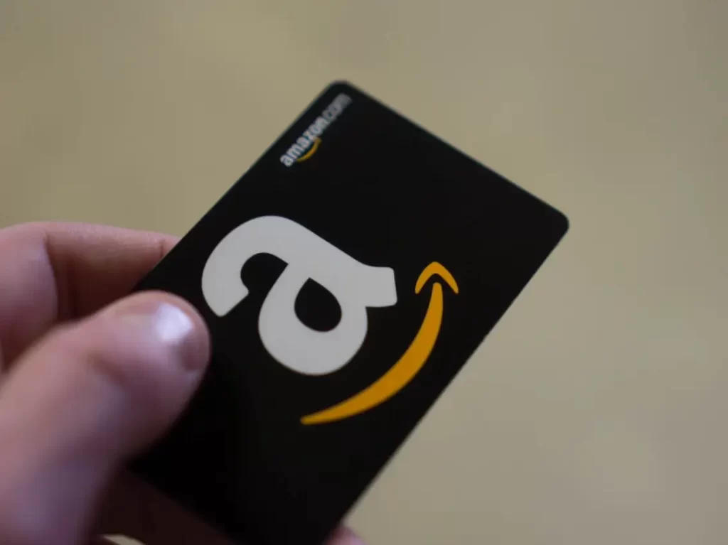 A person adding a gift card to their Amazon account